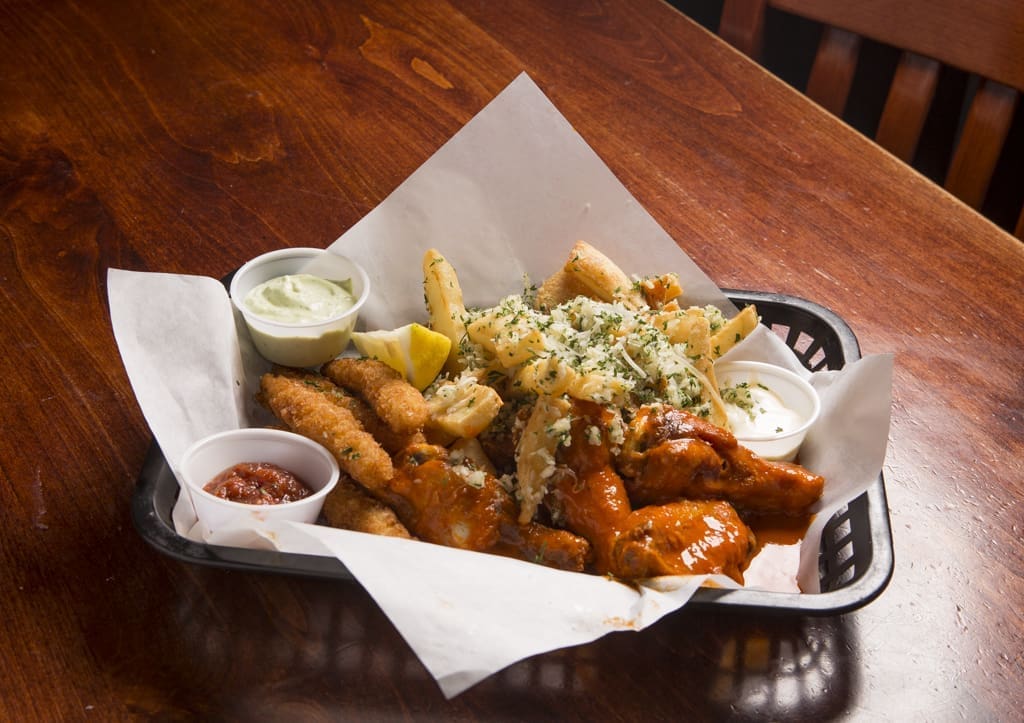 Alehouse Sampler Appetizer